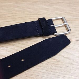 HUGO BOSS Belt Mens Size 42 Navy Blue Genuine Suede Silver Buckle SERGE